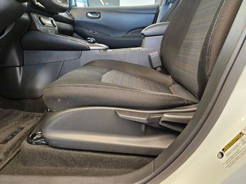 Certified 2023 Nissan Leaf S image 16