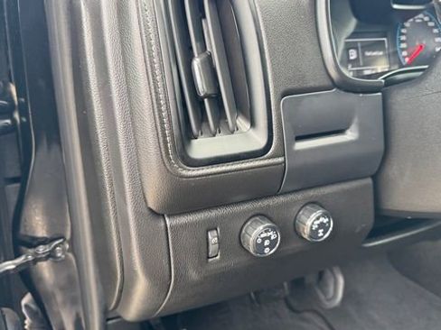 Used 2021 GMC Canyon Elevation image 23