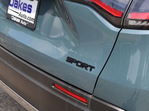 Used 2024 Honda HR-V Sport image 8