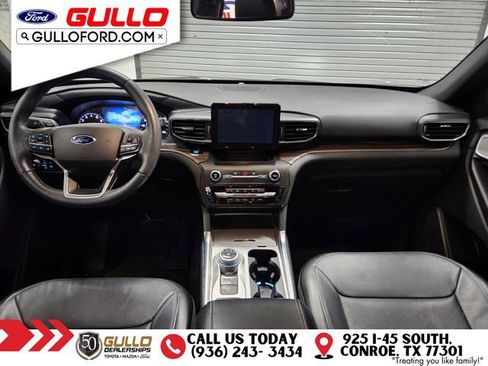 Used 2020 Ford Explorer Limited image 11