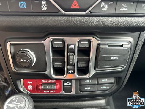 Used 2025 Jeep Wrangler Unlimited Sport S 4xe AWD/4WD image 63