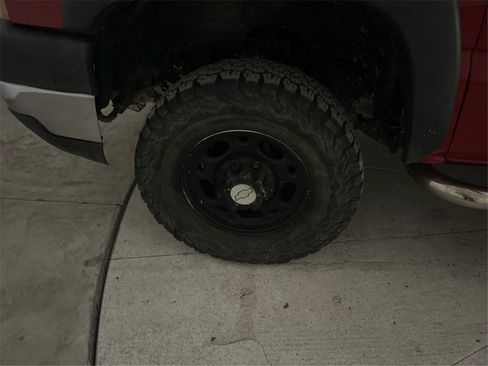 Used 2006 Chevrolet Silverado 2500 W/T image 13