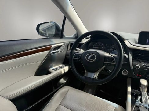 Used 2017 Lexus RX 350 FWD w/ Premium Package image 9