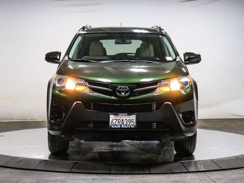Used 2013 Toyota RAV4 LE FWD image 6