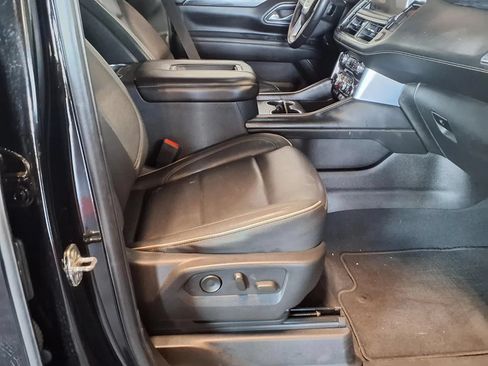 Used 2023 GMC Yukon SLT AWD/4WD image 11