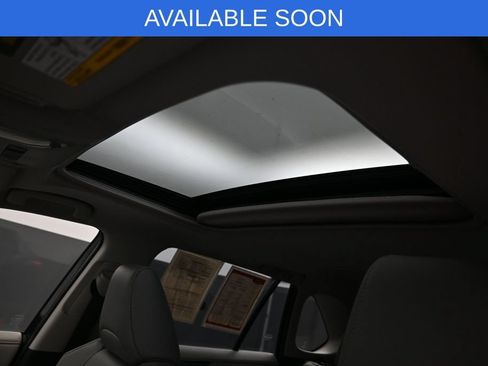 Used 2022 Toyota RAV4 Limited AWD/4WD image 28