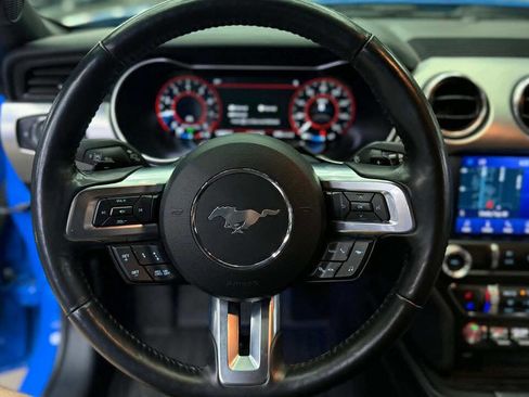 Used 2022 Ford Mustang GT Premium w/ Equipment Group 401A image 4