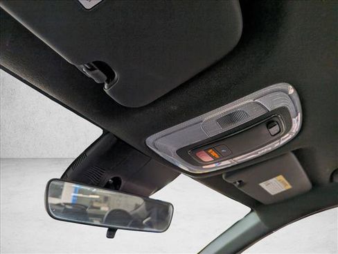 Used 2025 Hyundai Elantra N FWD image 21