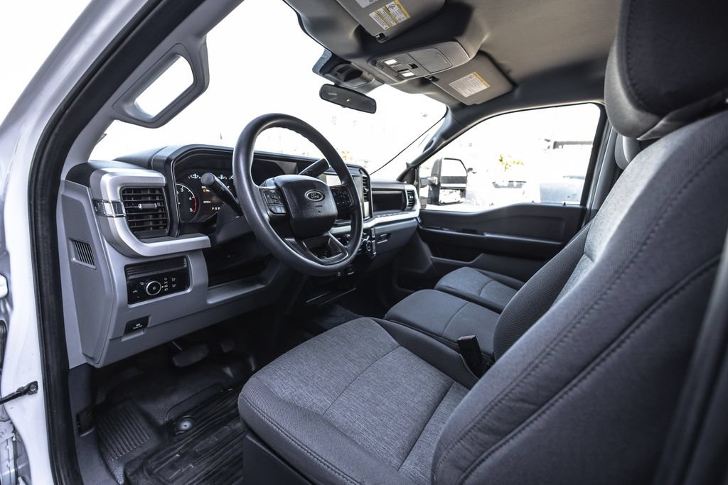 Used 2025 Ford F350 XL w/ XL Off-Road Package AWD/4WD image 17