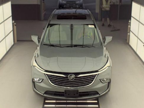 Used 2023 Buick Enclave Essence w/ Experience Buick Package AWD/4WD image 2