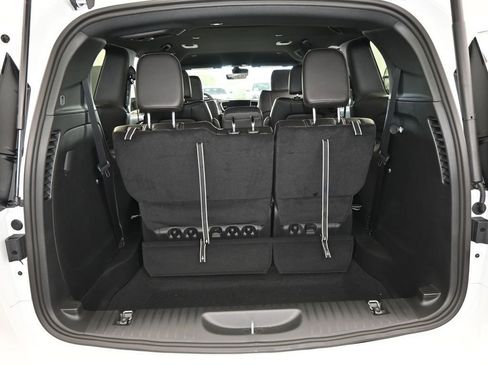 New 2026 Chrysler Voyager LX image 29