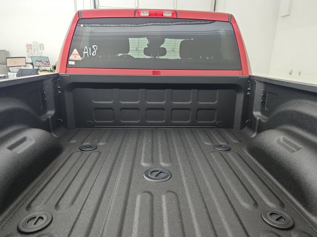 New 2026 RAM 2500 Big Horn AWD/4WD image 30