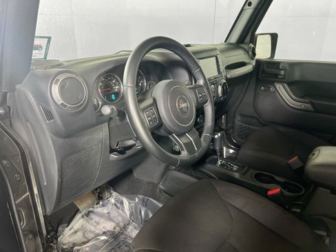 Used 2017 Jeep Wrangler Unlimited Sport w/ Quick Order Package 24S image 9