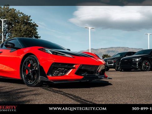 Used 2022 Chevrolet Corvette Stingray Preferred Cpe w/ Z51 Performance Package RWD image 10