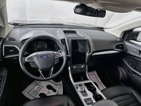Certified 2024 Ford Edge SEL w/ Convenience Package AWD/4WD image 30