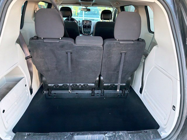 Used 2017 Dodge Grand Caravan SE w/ Power Window Group FWD image 6