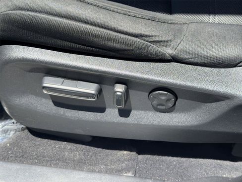 Used 2017 Honda CR-V EX image 23