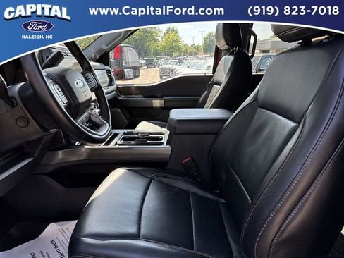 Used 2023 Ford F350 Lariat w/ Lariat Ultimate Package AWD/4WD image 19