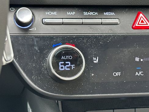 Certified 2025 Hyundai Sonata SEL image 27