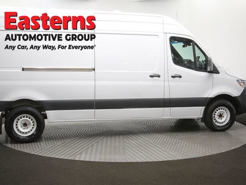 Used 2020 Mercedes-Benz Sprinter 2500 w/ Driver Convenience Package image 42