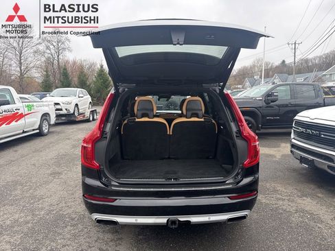 Used 2016 Volvo XC90 T6 Momentum w/ Momentum Plus Package AWD/4WD image 41