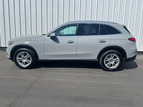 Certified 2025 Mercedes-Benz GLC 300 4MATIC image 3