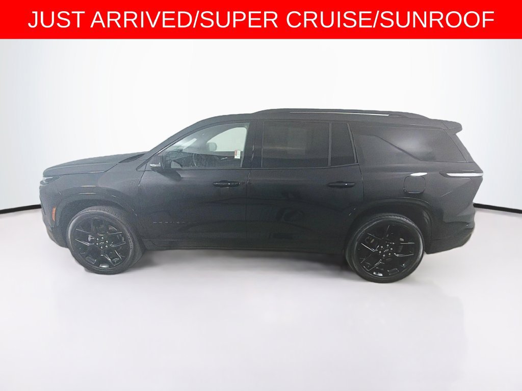 Used 2025 Chevrolet Traverse RS w/ LPO, Floor Liner Package AWD/4WD image 8