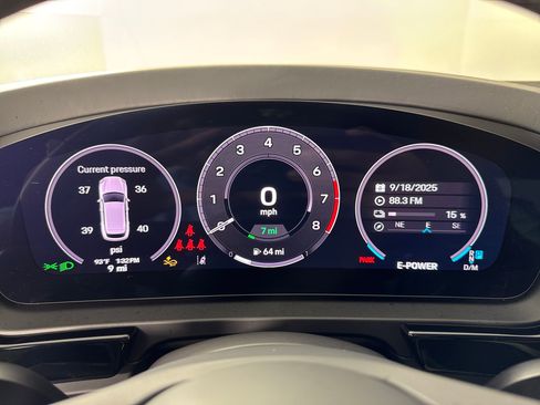 Used 2026 Porsche Cayenne E-Hybrid image 16