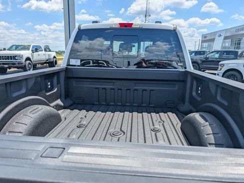 New 2026 Ford F350 Lariat w/ Black Appearance Package AWD/4WD image 10