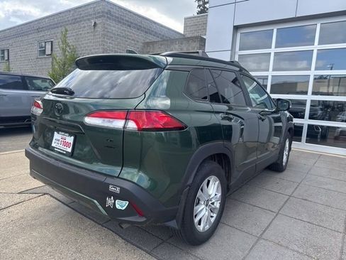 Used 2024 Toyota Corolla Cross LE w/ Black Badges Package (TMS) AWD/4WD image 8