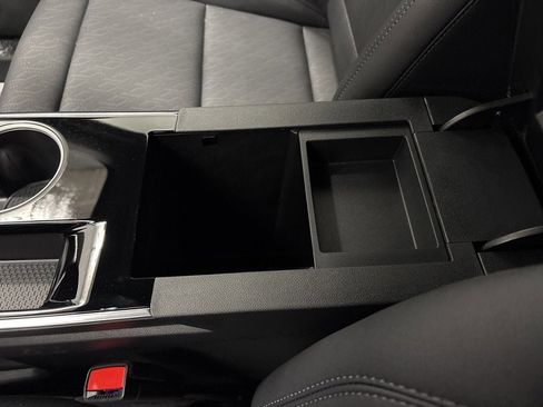 New 2026 Chevrolet Equinox LT w/ Convenience Package II image 16