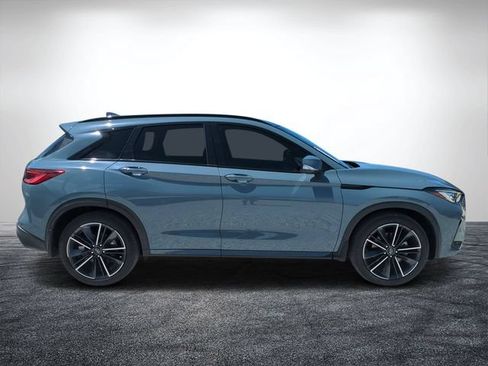 Used 2023 INFINITI QX50 Sport FWD image 2