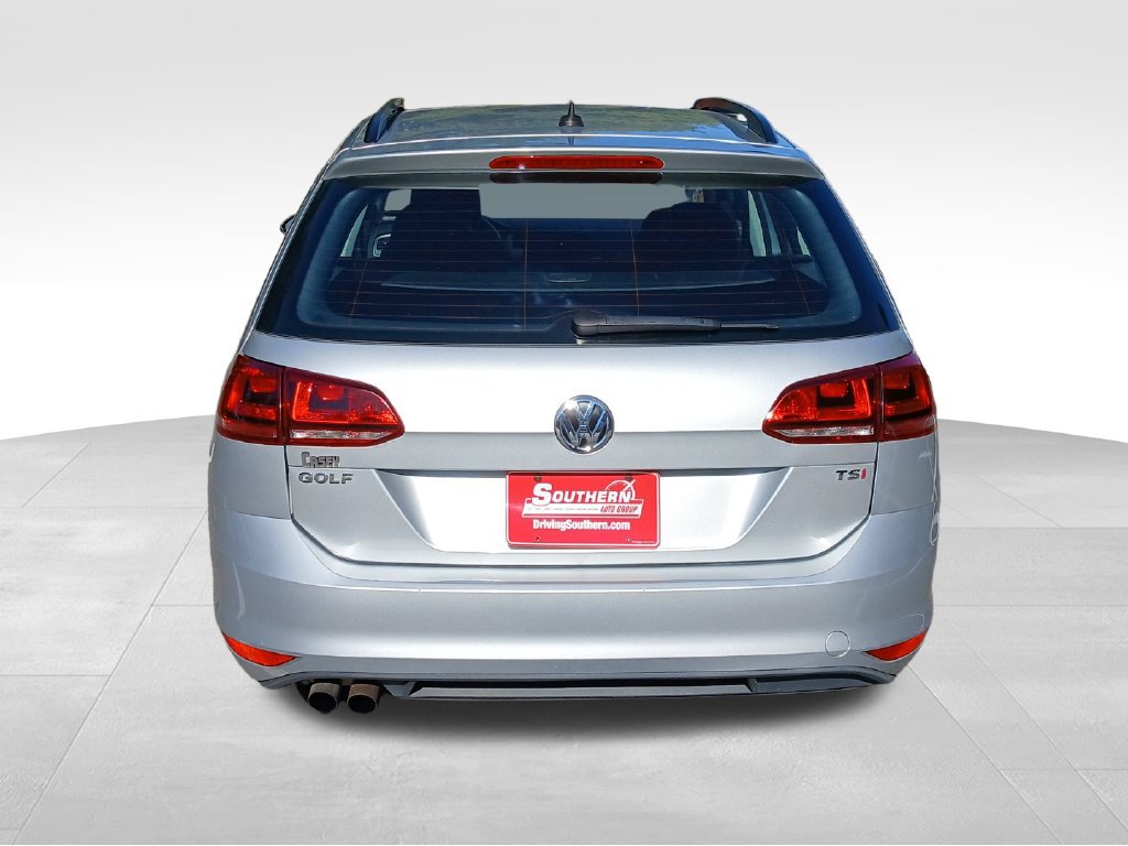 Used 2017 Volkswagen Golf SportWagen FWD image 9