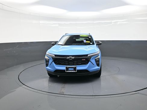 Used 2024 Chevrolet Trax RS w/ Driver Confidence Package image 8