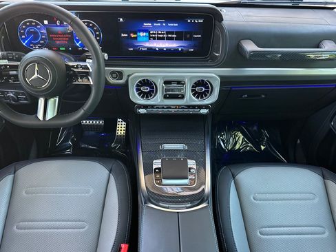 Used 2025 Mercedes-Benz G 580 w/ EQ Technology image 16