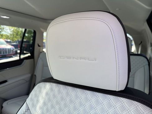 New 2026 GMC Acadia Denali w/ Super Cruise Package image 68