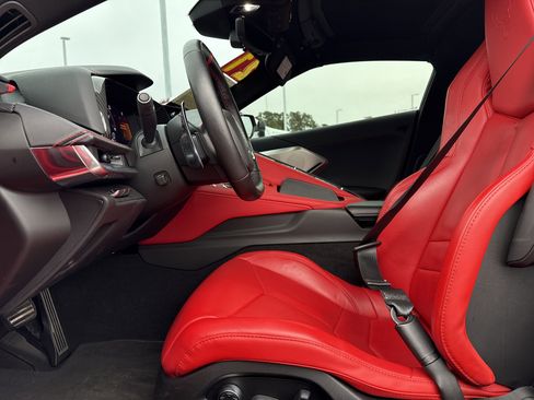 Certified 2021 Chevrolet Corvette Stingray Preferred Cpe w/ Z51 Performance Package image 16