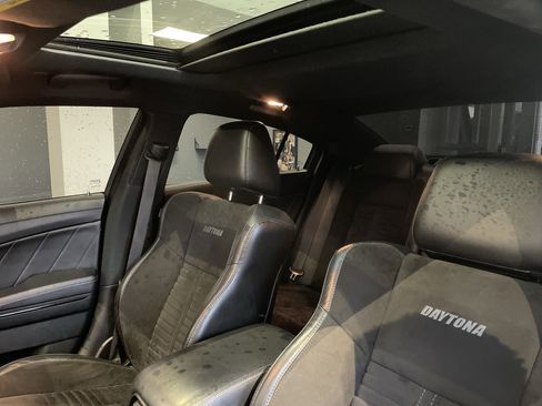 Used 2022 Dodge Charger Scat Pack w/ Daytona Edition Group image 20