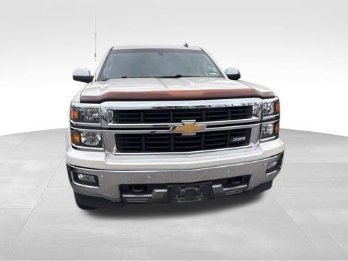 Used 2014 Chevrolet Silverado 1500 LTZ Z71 w/ LTZ Plus Package AWD/4WD image 18