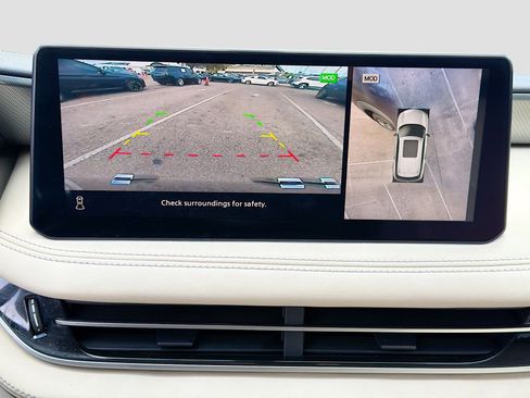 Used 2023 INFINITI QX60 Luxe w/ Performance Audio Package image 34