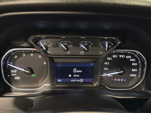 Used 2022 GMC Sierra 1500 SLE w/ X31 Off-Road Package image 27