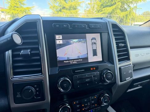 Used 2019 Ford F350 Lariat w/ Lariat Ultimate Package AWD/4WD image 18