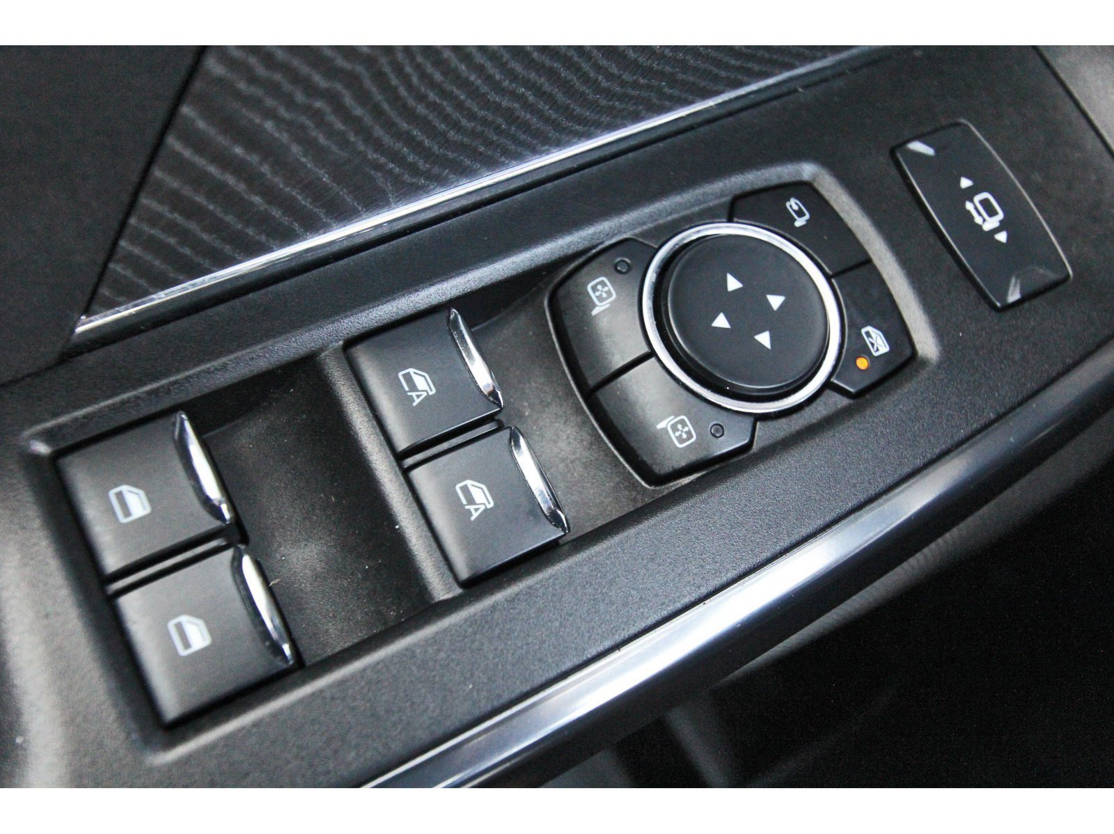 Used 2025 Ford F250 Platinum AWD/4WD image 18