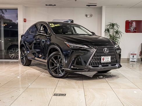 Used 2025 Lexus NX 450h+ 450h+ Luxury image 5