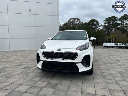 Used 2021 Kia Sportage LX w/ LX Fwd Popular Package image 2