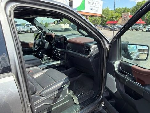 Used 2023 Ford F150 Lariat w/ Equipment Group 502A High AWD/4WD image 31