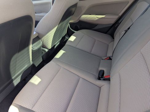 Used 2020 Hyundai Elantra SEL w/ Convenience Package (C2) image 14