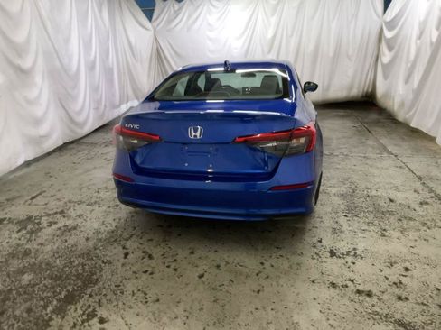 Certified 2023 Honda Civic EX image 6