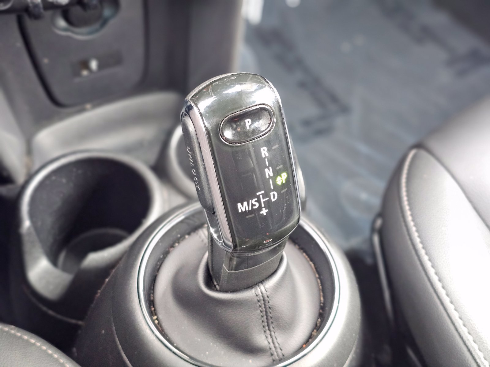 Used 2020 MINI Cooper Convertible FWD image 16