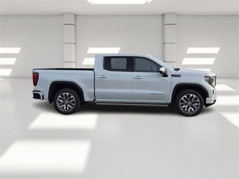 New 2026 GMC Sierra 1500 Denali w/ Denali Reserve Package image 6